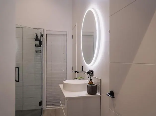 Boutique One Bedroom Haven 公寓 *